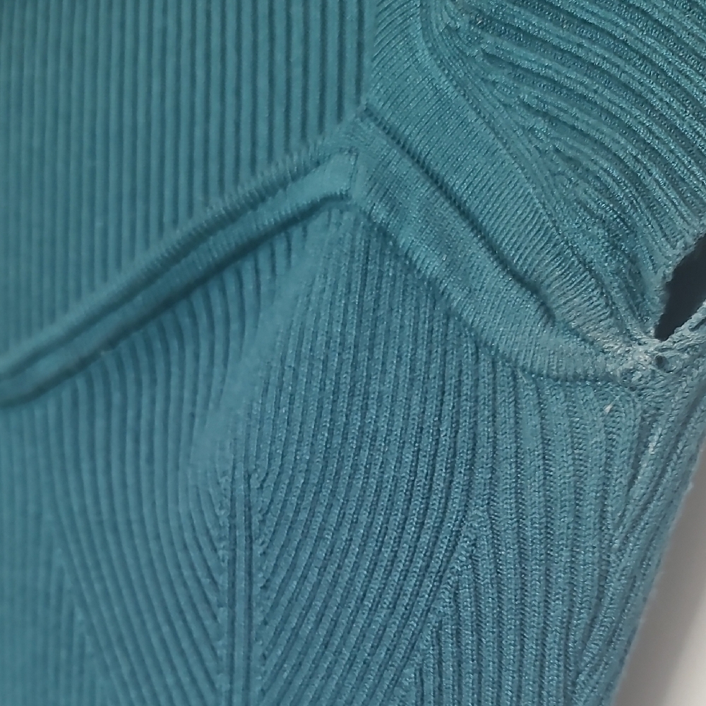GUESS Green Ribbed Midi Dress - Picture 9 of 10